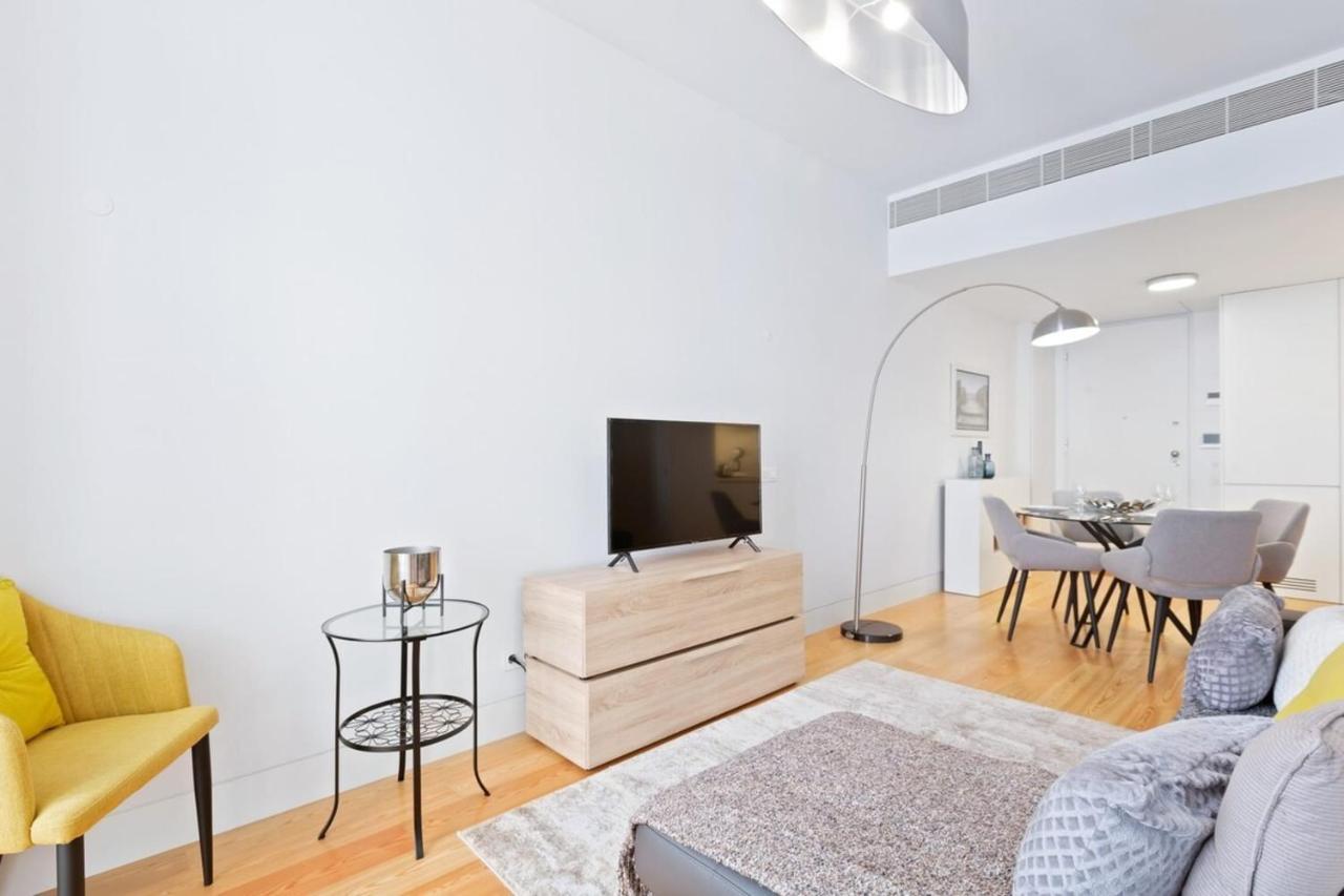 Spacious 1 Bedroom Apartment Near Baixa Lissabon Exterior foto